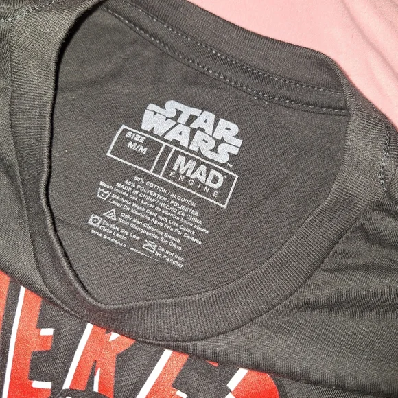 Darth Vader Star Wars Tee - Picture 2 of 2